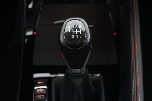 BMW X1 18I SDRIVE SPORT LINE + GPS + LED + PDC