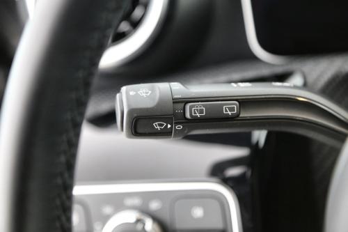 MERCEDES-BENZ A 160 BUSINESS SOLUTION i + GPS + CAMERA + PDC + CRUISE + ALU 16