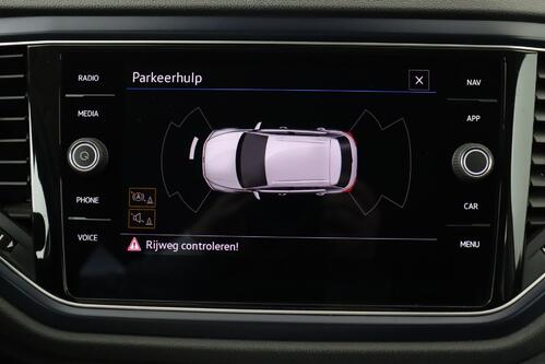 VOLKSWAGEN T-Roc 1.0 TSI UNITED + CARPLAY + GPS + PDC