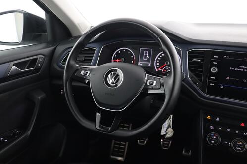VOLKSWAGEN T-Roc 1.0 TSI STYLE + GPS + CARPLAY + PDC
