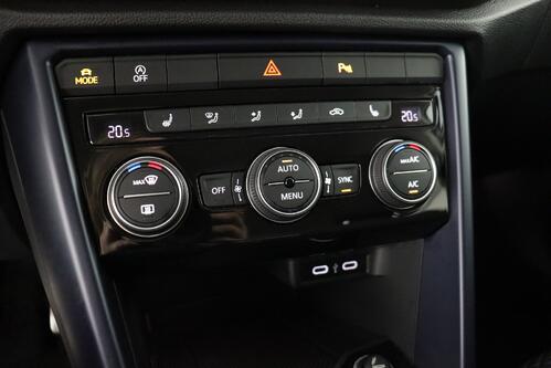 VOLKSWAGEN T-Roc 1.0 TSI STYLE + GPS + CARPLAY + PDC