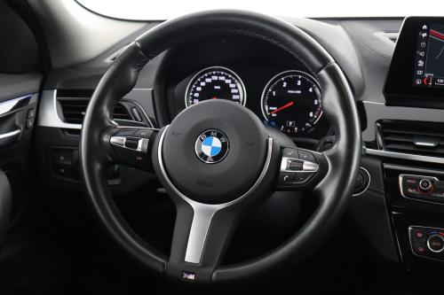 BMW X2 XDRIVE20DA STYLE + GPS + LEDER + CAMERA + PANO DAK + PDC + CRUISE + ALU 18