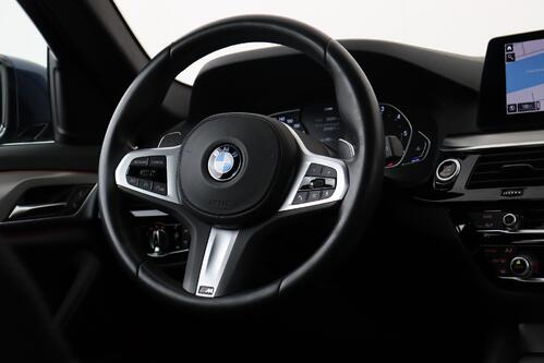 BMW 520 TOURING dA M-SPORT + CARPLAY + GPS + CAMERA + PDC + CRUISE + ALU