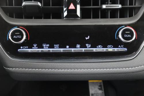 TOYOTA Corolla 1.8 HEV CVT DYNAMIC PLUS + GPS + PDC + ALU