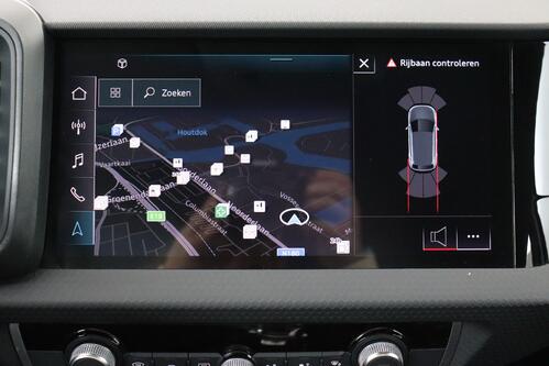 AUDI A1 SPORTBACK BUS.EDITION 25 1.0 TFSI S-TRONIC + GPS + PDC  + ALU