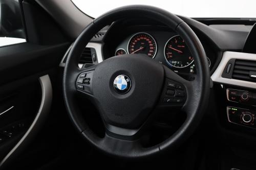 BMW 318  GRAN TURISMO D + GPS + PDC + CRUISE + ALU 17