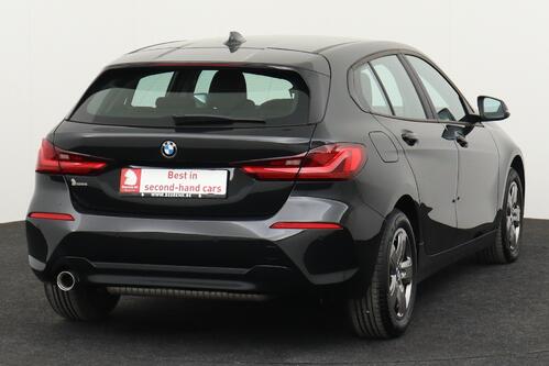 BMW 118 HATCH ADVANTAGE iA + A/T + CARPLAY + GPS + PDC + CRUISE + ALU 16