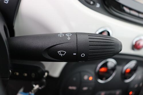 FIAT 500 LOUNGE 1.2 I + GPS + LEDER + PDC + CRUISE + PANO DAK + ALU