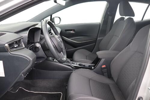 TOYOTA Corolla 1.8I VVT-i HYBRID  CVT + A/T + GPS + CAMERA + PDC + CRUISE + ALU 