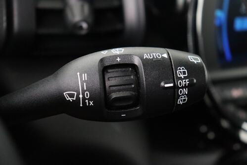 MINI Cooper 1.5i + GPS + PDC + CRUISE + ALU
