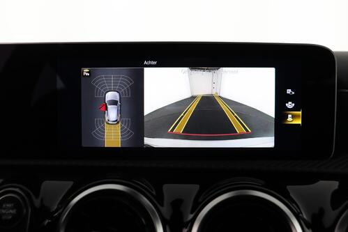 MERCEDES-BENZ A 180 BUS.SOLUTION iA 7G-DCT + GPS + CAMERA + PDC + CRUISE + ALU 16