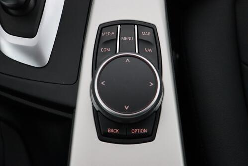 BMW 318 GT DA + GPS + LEDER + CAMERA + PDC + CRUISE + ALU 17