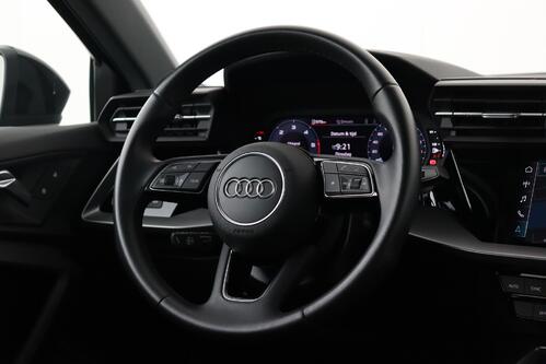 AUDI A3 SPORTBACK BUS.ATTRACTION 30 2.0TDI S-TRONIC + GPS + CARPLAY + PDC + CRUISE + ALU 16
