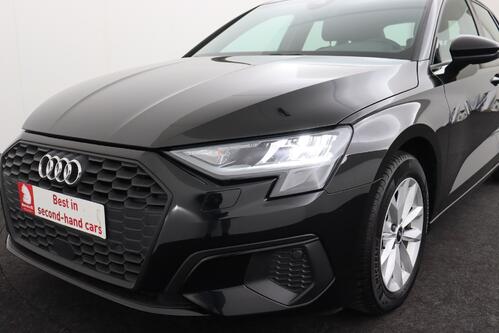 AUDI A3 SPORTBACK BUS.ATTRACTION 30 2.0TDI S-TRONIC + GPS + CARPLAY + PDC + CRUISE + ALU 16