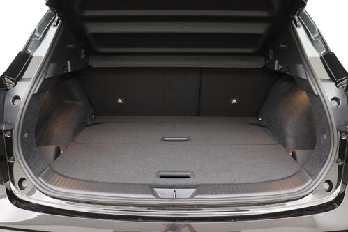 NISSAN Qashqai TEKNA MY22 e-POWER 2WD DESIGN COLD PACK + A/T + GPS + CARPLAY + CAMERA + PDC + CRUISE + PANO DAK + ALU + TREKHAAK 