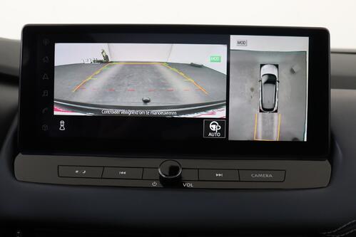 NISSAN Qashqai TEKNA MY22 e-POWER 2WD DESIGN COLD PACK + A/T + GPS + CARPLAY + CAMERA + PDC + CRUISE + PANO DAK + ALU + TREKHAAK 