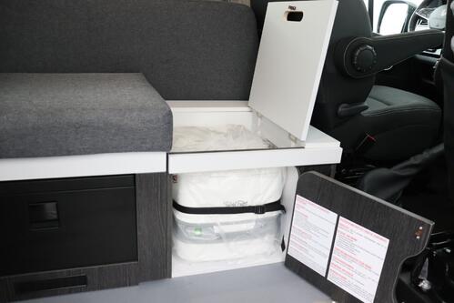 ANTILOPEVAN Flex Confort Plus 2.0 dCi EDC | Version Confort Plus: High bed + LITHIUM 100AH battery + mosquito netting