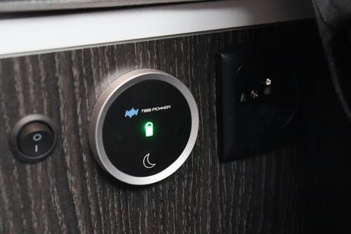 ANTILOPEVAN Flex Confort Plus 2.0 dCi EDC | Version Confort Plus: High bed + LITHIUM 100AH battery + mosquito netting