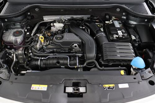 SKODA Karoq 1.5 TSI DSG + CARPLAY + GPS + CAMERA + PDC + ALU 16