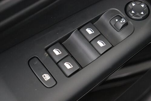 CITROEN C5 AIRCROSS HYBRIDE MAX + CARPLAY + GPS + CAMERA + PDC + LEDER/ALCANTARA + ALU 18