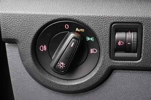 VOLKSWAGEN T-Cross 1.0 TSI  + GPS + LEDER + CARPLAY + CAMERA + PDC + CRUISE + ALU 16 +TREKHAAK