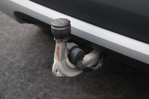 MERCEDES-BENZ GLA 250 e iA + GPS + LEDER + PDC + CRUISE + ALU 17 + TREKHAAK 