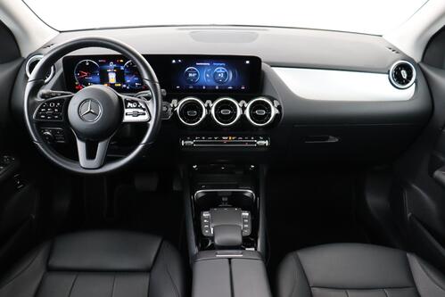MERCEDES-BENZ GLA 250 e iA + GPS + LEDER + PDC + CRUISE + ALU 17 + TREKHAAK 