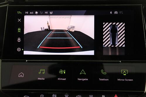 PEUGEOT 308 SW 1.2 PURETECH EAT8 GT-LINE + CARPLAY + GPS + CAMERA + PDC + CRUISE + LEDER/ALCANTARA + ALU 