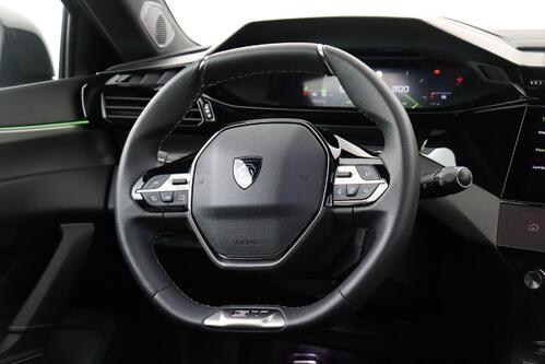 PEUGEOT 308 SW 1.2 PURETECH EAT8 GT-LINE + CARPLAY + GPS + CAMERA + PDC + CRUISE + LEDER/ALCANTARA + ALU 
