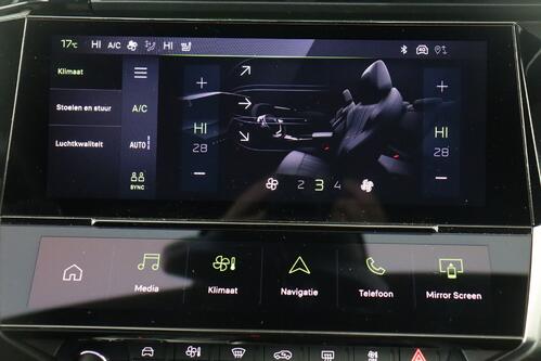 PEUGEOT 308 SW 1.2 PURETECH EAT8 GT-LINE + CARPLAY + GPS + CAMERA + PDC + CRUISE + LEDER/ALCANTARA + ALU 