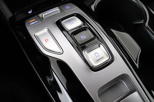 HYUNDAI Tucson STYLE 1.6 T-GDI HYBRID 7DCT PHEV + CARPLAY + GPS + CAMERA + PDC + ALU