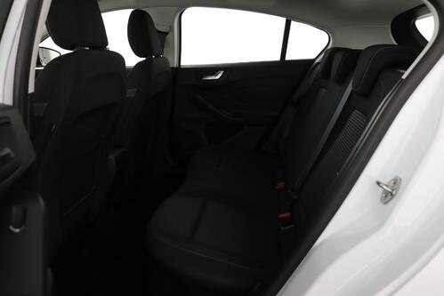 FORD Focus CONNECTED 1.0i ECOBOOST + GPS + CARPLAY + CAMERA + PDC + CRUISE + ALU 16