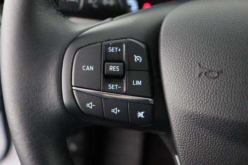 FORD Focus CONNECTED 1.0i ECOBOOST + GPS + CARPLAY + CAMERA + PDC + CRUISE + ALU 16