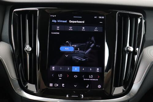 VOLVO V60 2.0 T6 RECHARGE PLUS AWD PHEV GEARTRONIC  + GPS + LEDER + CAMERA + PDC + CRUISE + ALU 19