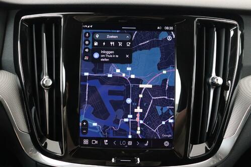 VOLVO V60 2.0 T6 RECHARGE PLUS AWD PHEV GEARTRONIC  + GPS + LEDER + CAMERA + PDC + CRUISE + ALU 19