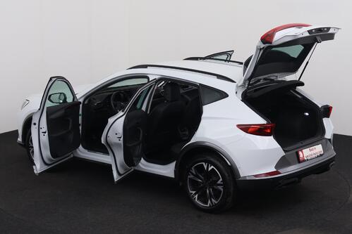 CUPRA Formentor 1.5 TSi + GPS + CARPLAY + HALF/LEDER + CAMERA + PDC + CRUISE + ALU 18