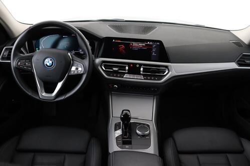BMW 320 e IA BUSINESS EDITION PHEV + CARPLAY + GPS + CAMERA + PDC + CRUISE (ACC) + LEDER + ALU 17