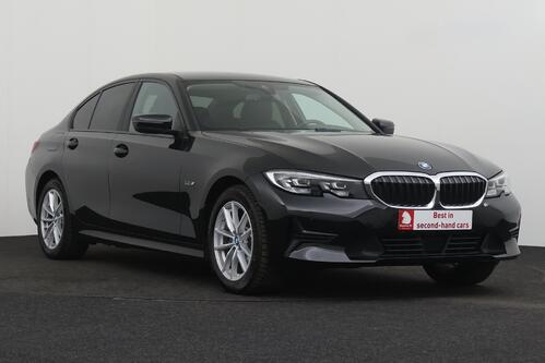 BMW 320 e IA BUSINESS EDITION PHEV + CARPLAY + GPS + CAMERA + PDC + CRUISE (ACC) + LEDER + ALU 17