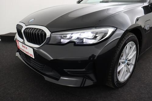 BMW 320 e IA BUSINESS EDITION PHEV + CARPLAY + GPS + CAMERA + PDC + CRUISE (ACC) + LEDER + ALU 17