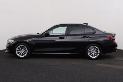 BMW 320 e IA BUSINESS EDITION PHEV + CARPLAY + GPS + CAMERA + PDC + CRUISE (ACC) + LEDER + ALU 17