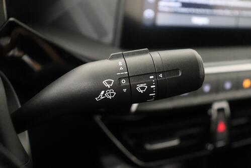 MG MG3 1.5L HYBRID  + A/T + GPS + CAMERA + PDC + CRUISE 