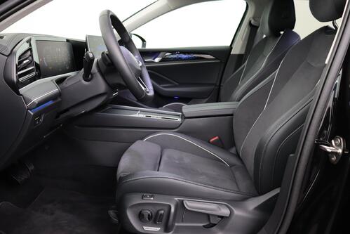 VOLKSWAGEN Passat Variant BUSINESS 2.0 TDI DSG  + GPS + CARPLAY + LEDER/ALCANTARA + CAMERA + PDC + CRUISE + ALU 16