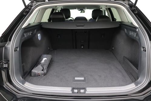 VOLKSWAGEN Passat Variant BUSINESS 2.0 TDI DSG  + GPS + CARPLAY + LEDER/ALCANTARA + CAMERA + PDC + CRUISE + ALU 16