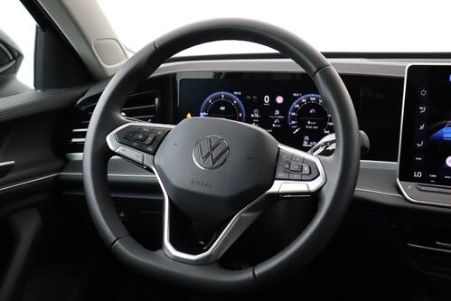 VOLKSWAGEN Passat Variant BUSINESS 2.0 TDI DSG  + GPS + CARPLAY + LEDER/ALCANTARA + CAMERA + PDC + CRUISE + ALU 16