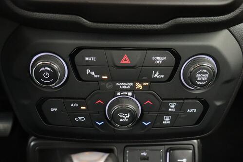 JEEP Renegade 1.5 AT GSE Limited DCT + A/T + PDC + CRUISE + ALU 17