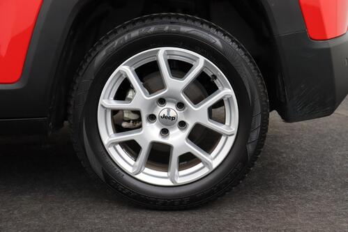 JEEP Renegade 1.5 AT GSE Limited DCT + A/T + PDC + CRUISE + ALU 17