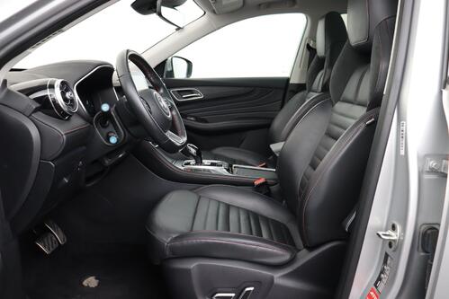 MG EHS  LUXURY  1.5 T GDI PHEV + A/T + GPS + LEDER + CAMERA + PDC + CRUISE + PANO DAK + ALU 18