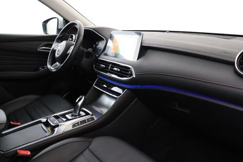 MG EHS  LUXURY  1.5 T GDI PHEV + A/T + GPS + LEDER + CAMERA + PDC + CRUISE + PANO DAK + ALU 18