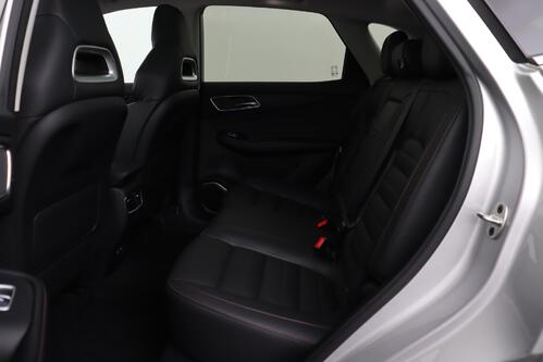 MG EHS  LUXURY  1.5 T GDI PHEV + A/T + GPS + LEDER + CAMERA + PDC + CRUISE + PANO DAK + ALU 18