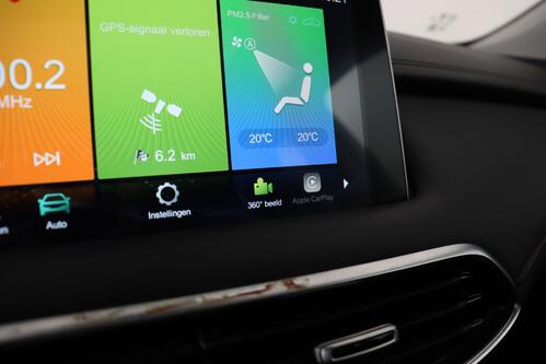 MG EHS  LUXURY  1.5 T GDI PHEV + A/T + GPS + LEDER + CAMERA + PDC + CRUISE + PANO DAK + ALU 18